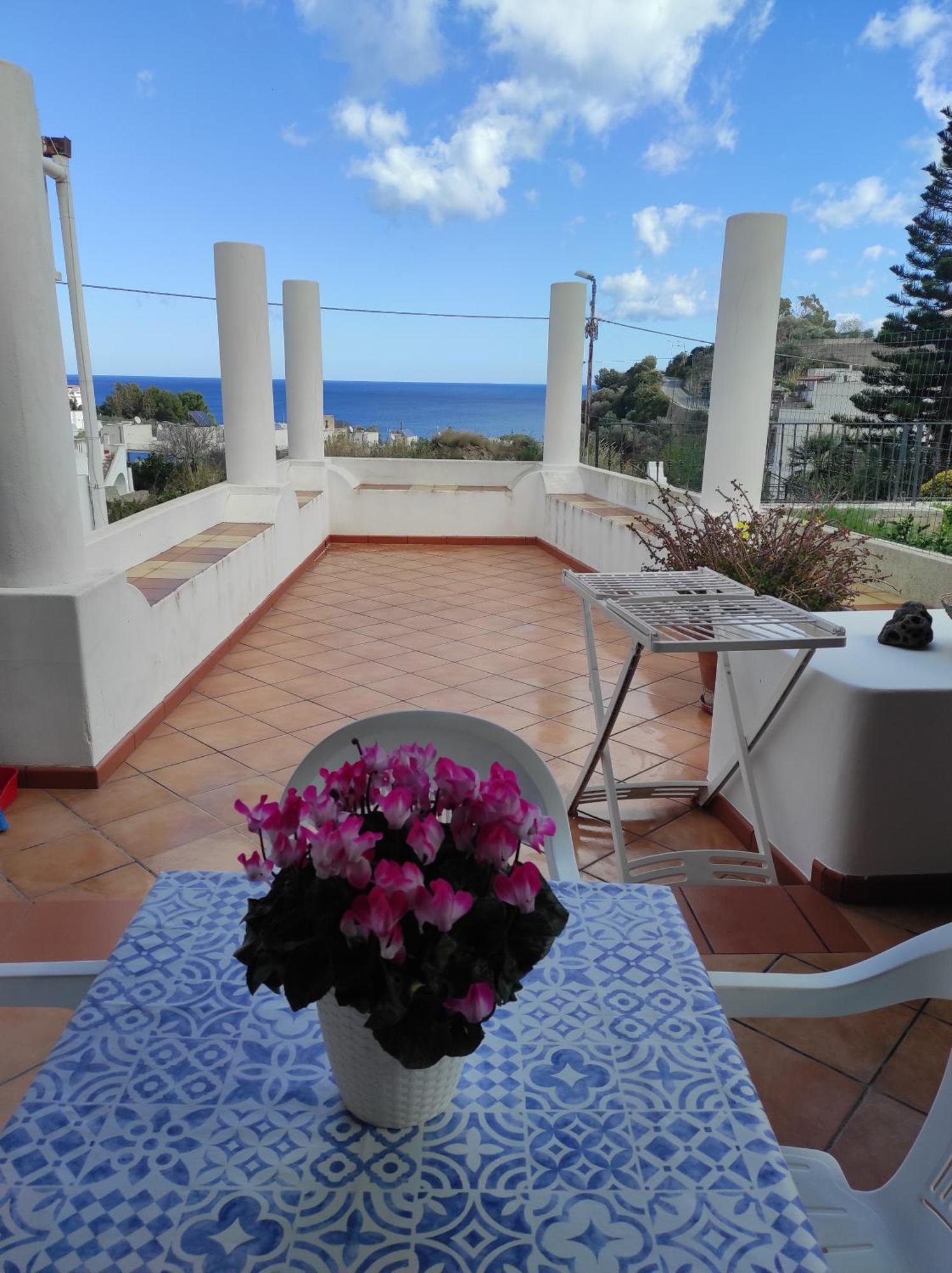 Holiday Home Mennulita Lipari  Exteriér fotografie