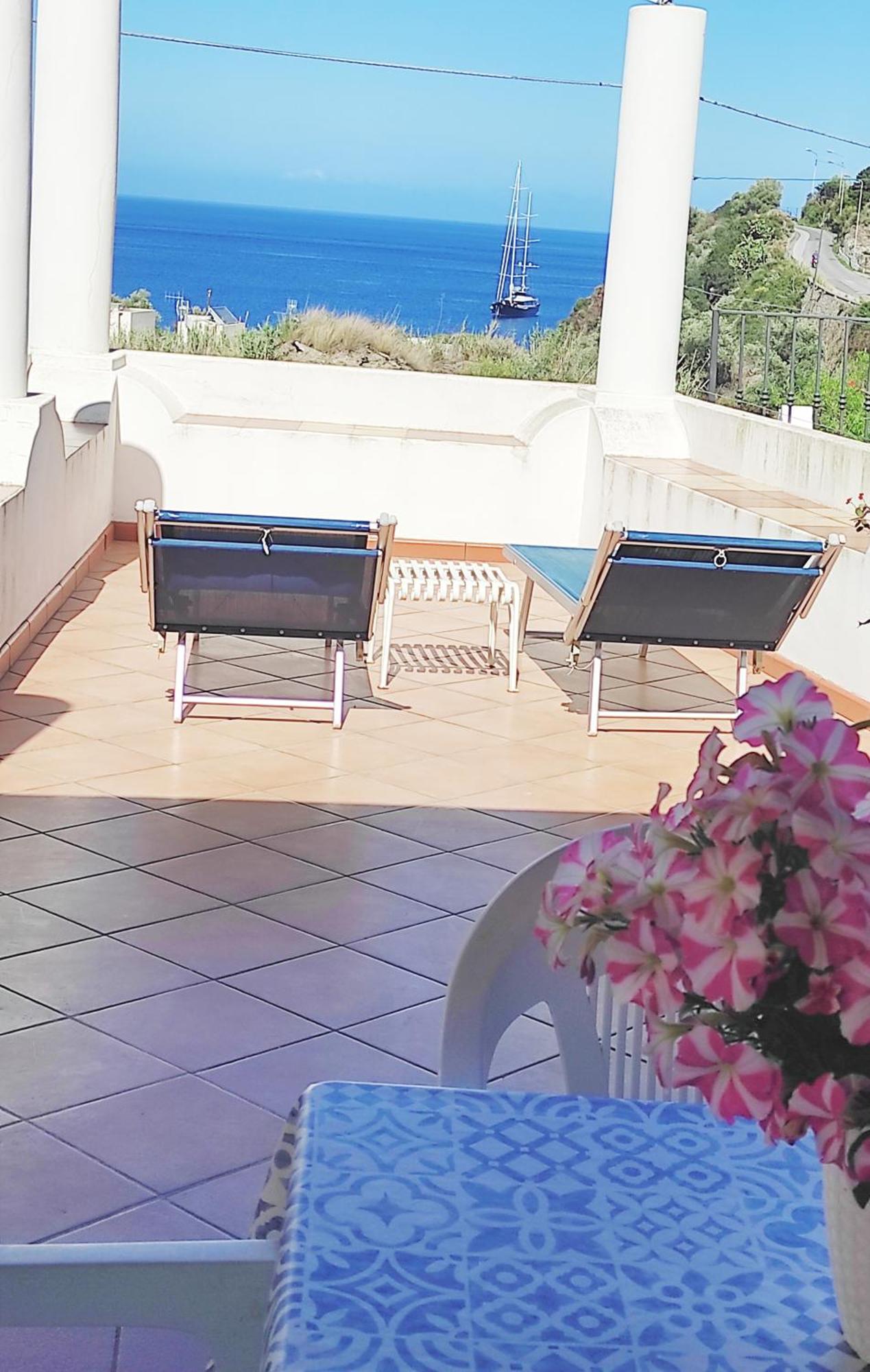 Holiday Home Mennulita Lipari  Pokoj fotografie